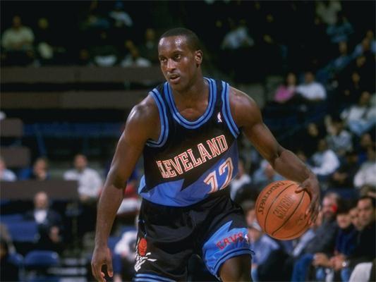 已不再是简 已不再是简